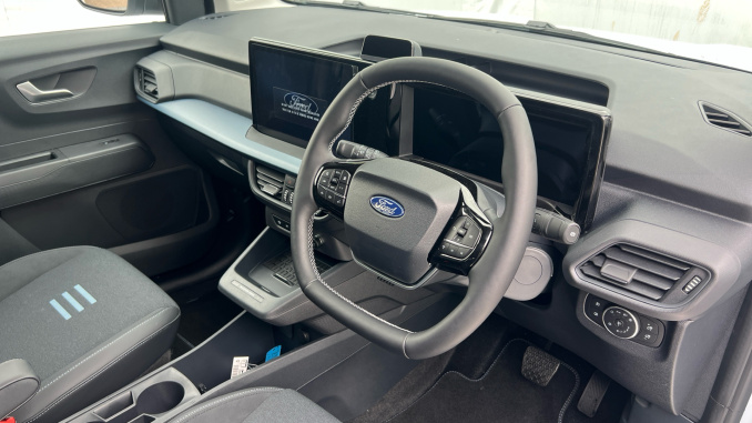Ford Tourneo Courier 100kW Active 46kWh 5dr Auto Electric Estate - Image 11